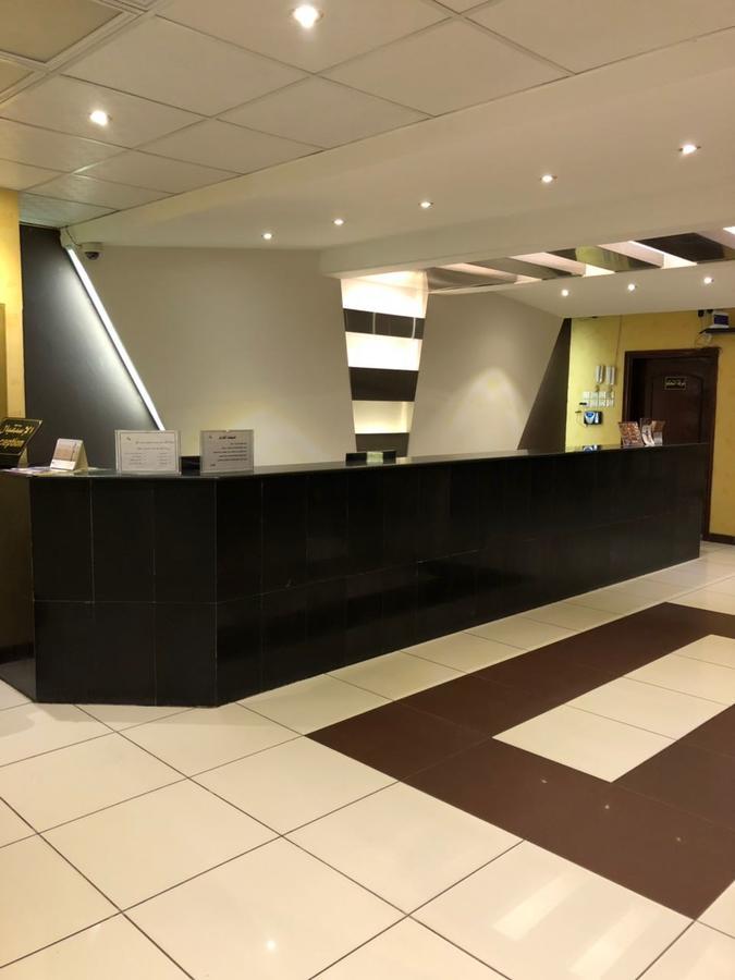 Al Meknan Furnished Units Aparthotel Medina Luaran gambar